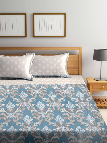 https://cdn.shopify.com/s/files/1/1857/6931/files/299ce7ed-aa65-4389-9b91-d013b05db3251647332013012ArrabiBeigeBlueFloral300TCSuperKingBedsheetWith2PillowCovers2-909700.jpg?v=1736149329